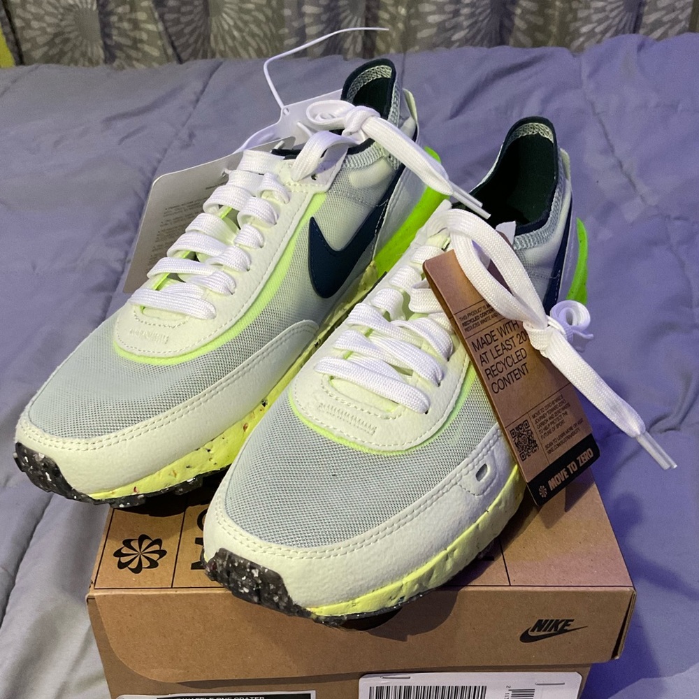 Nike waffle 1 crater Lime green size 7M/8.5W